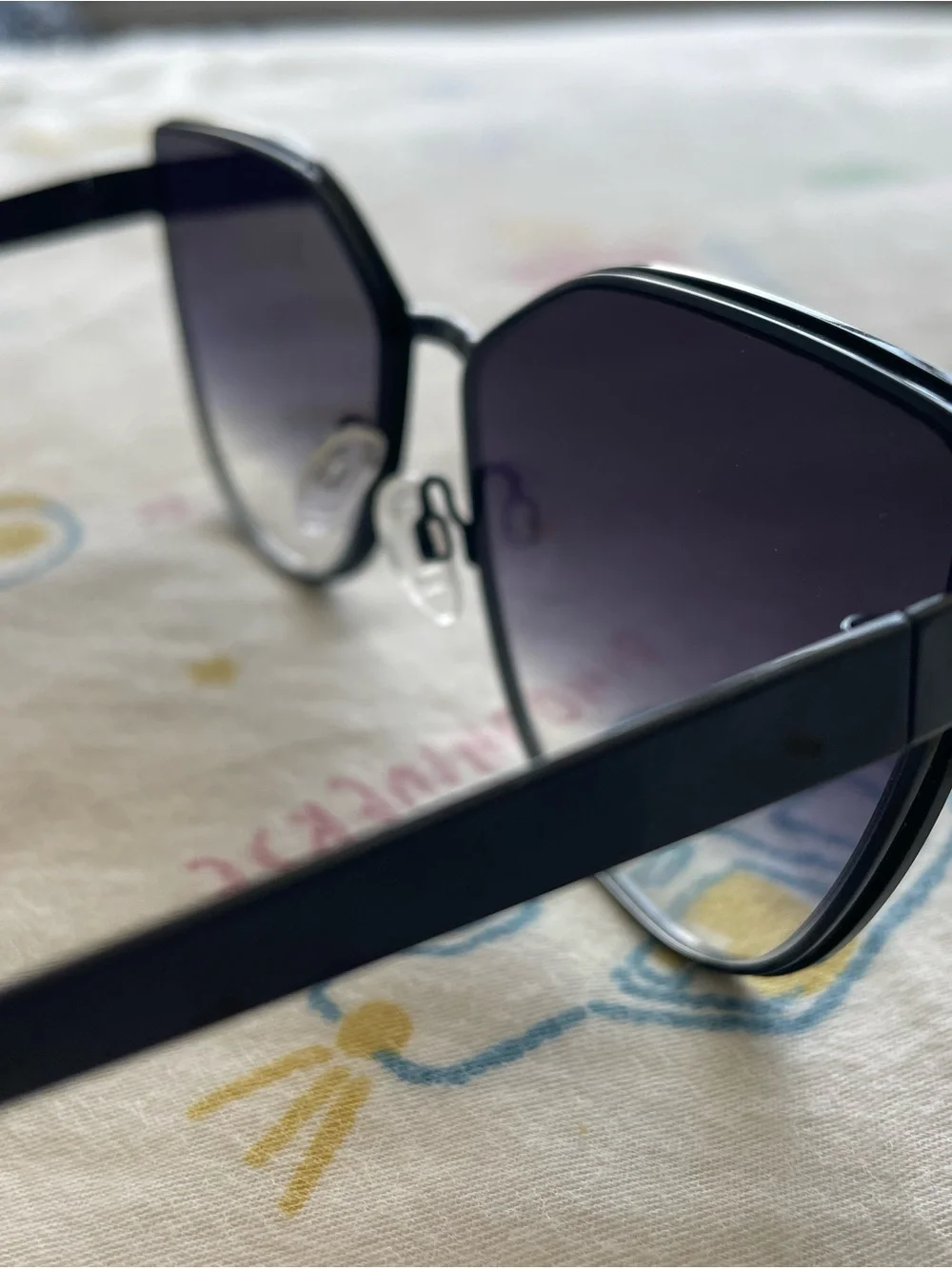 Quay Australia Women's Black Gradient Cat Eye Sunglasses